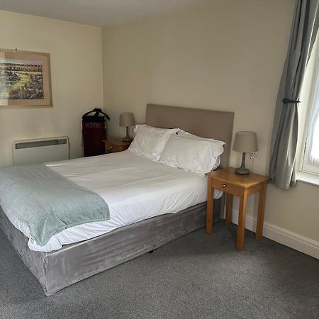The White Hart Hotel Welwyn Eksteriør billede